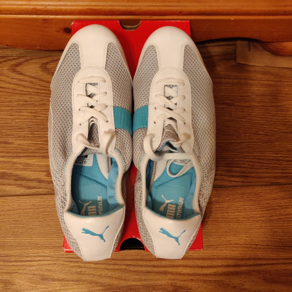Puma Karlie WN's Lace-up Flats, Size 9.5